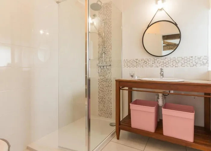 Paisible à La Campagne Près De Pornic, Jardin Commun, Wifi, Idéal Pour Détente Et Loisirs - Fr-1-306-1069 *